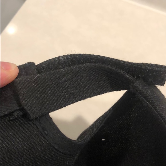 Eagles hat - Picture 5 of 5